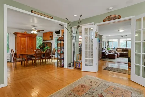 934 Peekskill Hollow Road Carmel NY 10579