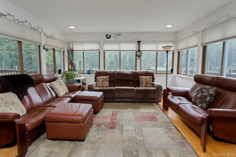 934 Peekskill Hollow Road Carmel NY 10579