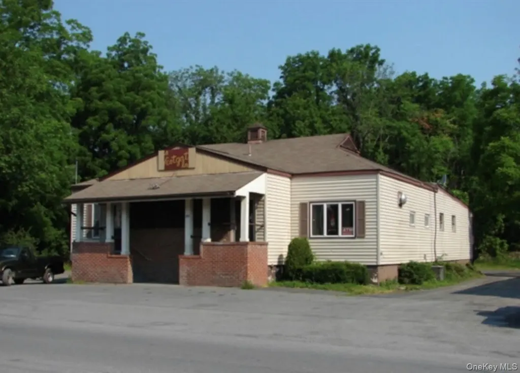 253 W Main Street Middletown NY 10940