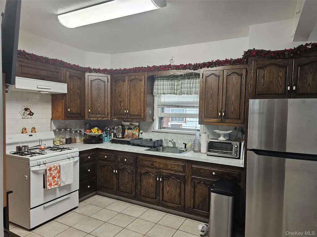 232 Doughty Boulevard Inwood NY 11096