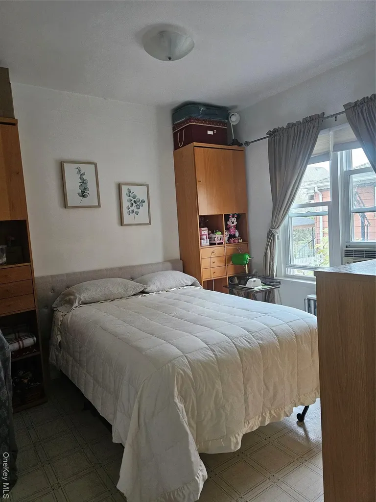 232 Doughty Boulevard Inwood NY 11096