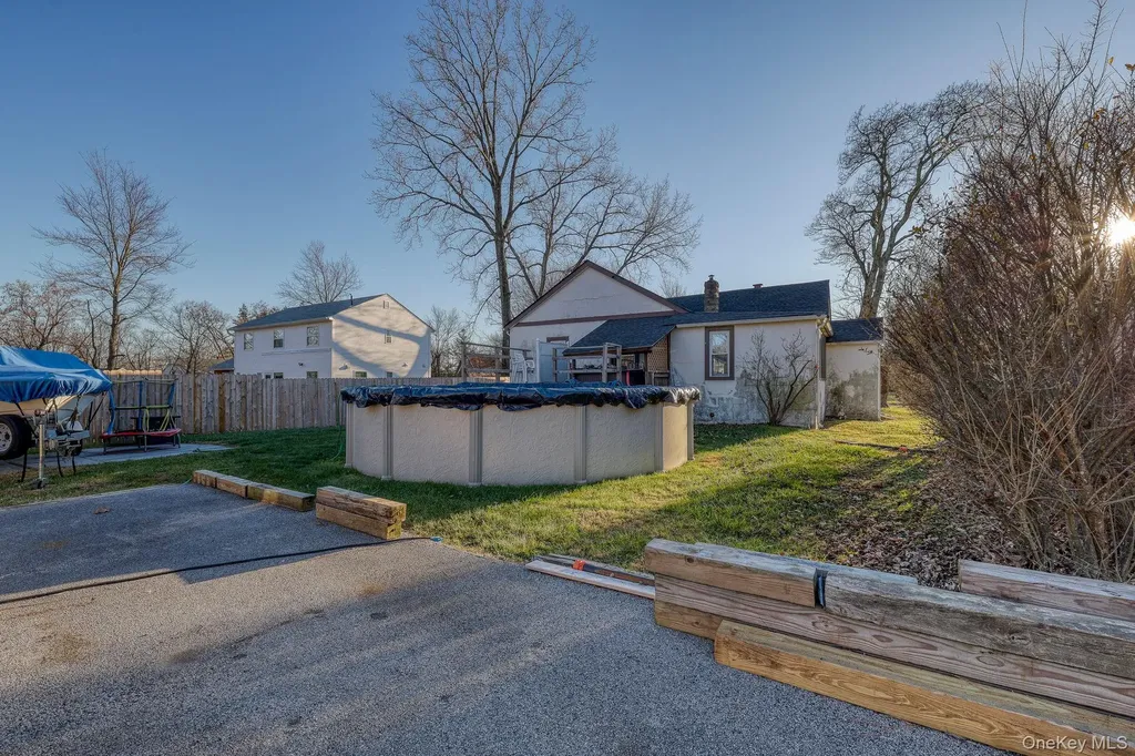 6 Willow Street Newburgh NY 12550
