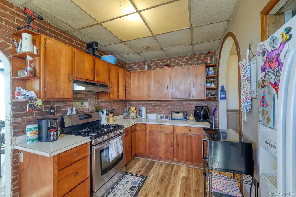 6 Willow Street Newburgh NY 12550