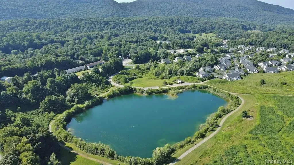 11 Revolution Road Cold Spring NY 10516