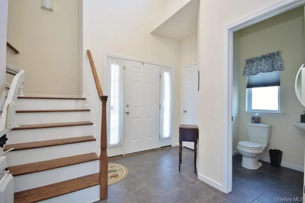 11 Revolution Road Cold Spring NY 10516