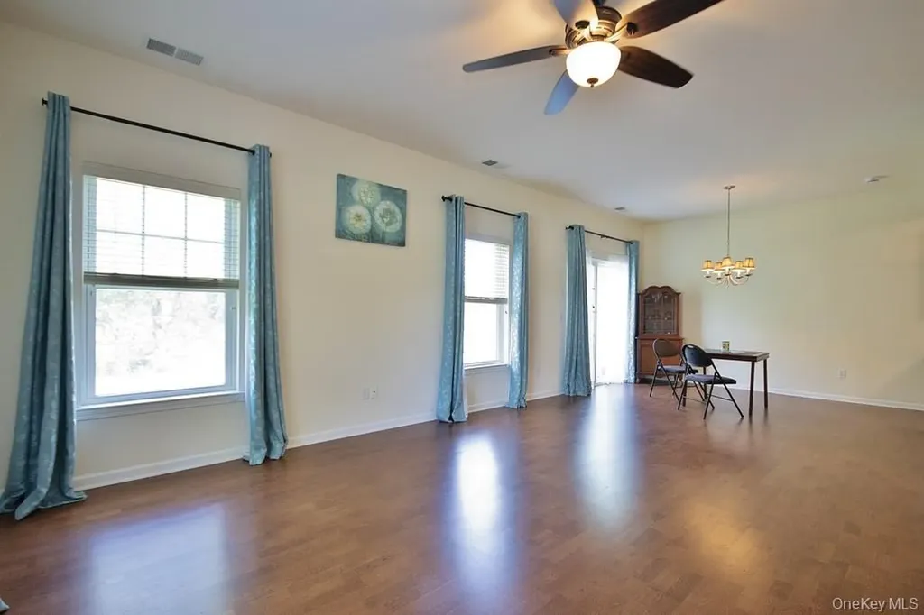 11 Revolution Road Cold Spring NY 10516