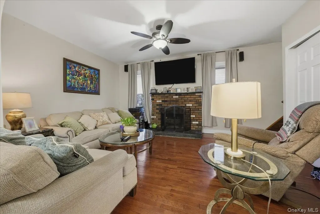 32 Franklin Avenue Lynbrook NY 11563