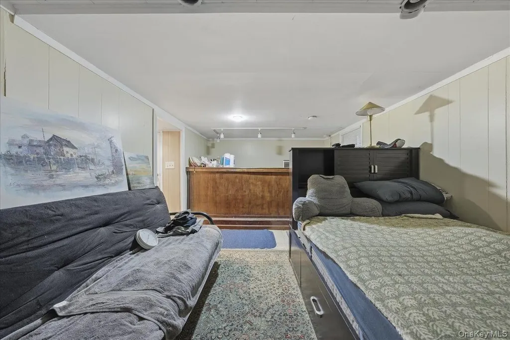 32 Franklin Avenue Lynbrook NY 11563
