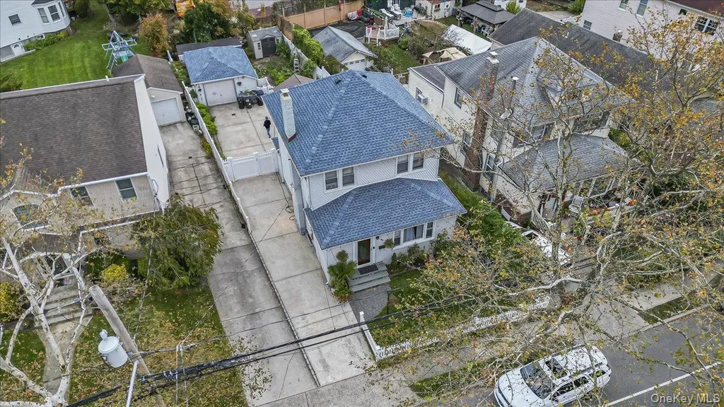 32 Franklin Avenue Lynbrook NY 11563