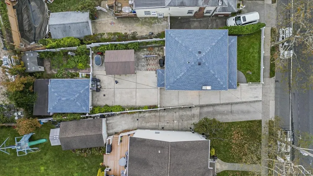 32 Franklin Avenue Lynbrook NY 11563