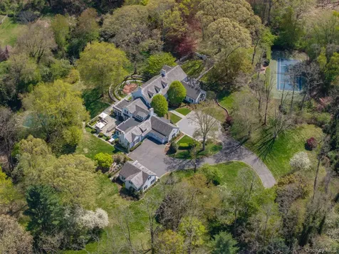 530 Chicken Valley Road Locust Valley NY 11560