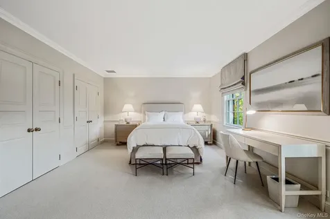 530 Chicken Valley Road Locust Valley NY 11560