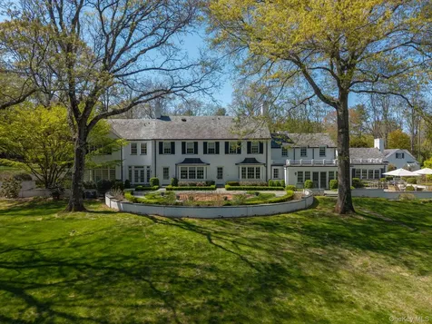 530 Chicken Valley Road Locust Valley NY 11560