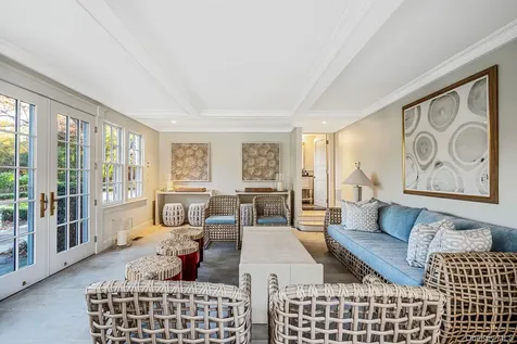 530 Chicken Valley Road Locust Valley NY 11560