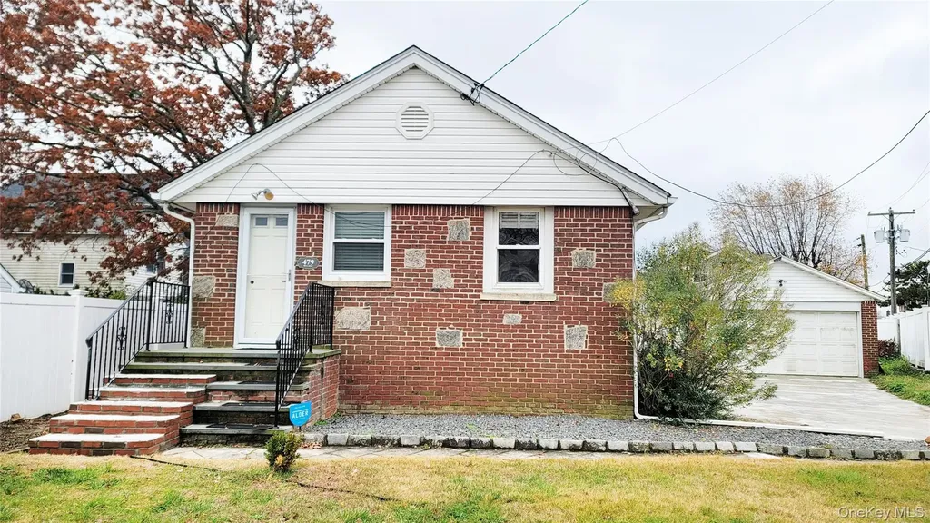 469 River Street Oceanside NY 11572