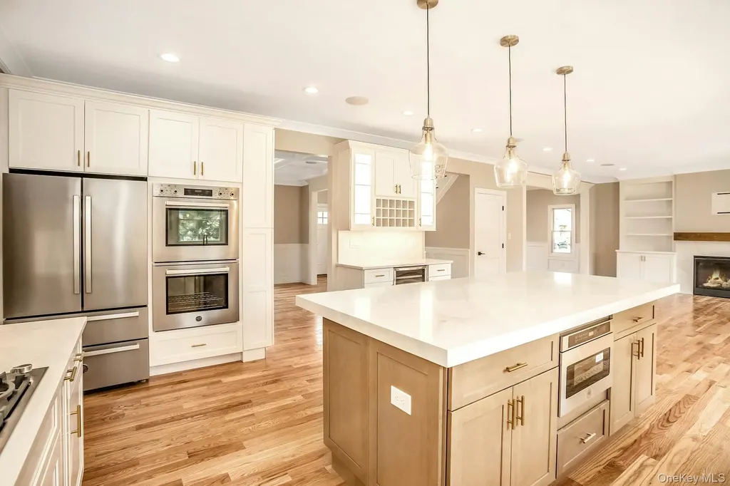 90 Grand Boulevard Massapequa Park NY 11762