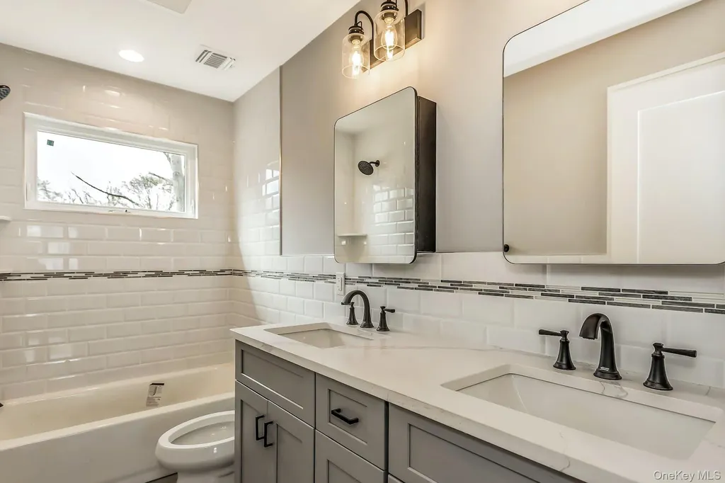 90 Grand Boulevard Massapequa Park NY 11762