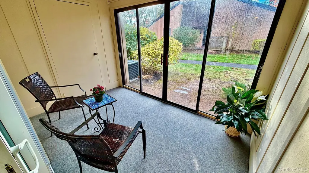 82 Strathmore Gate Drive Stony Brook NY 11790