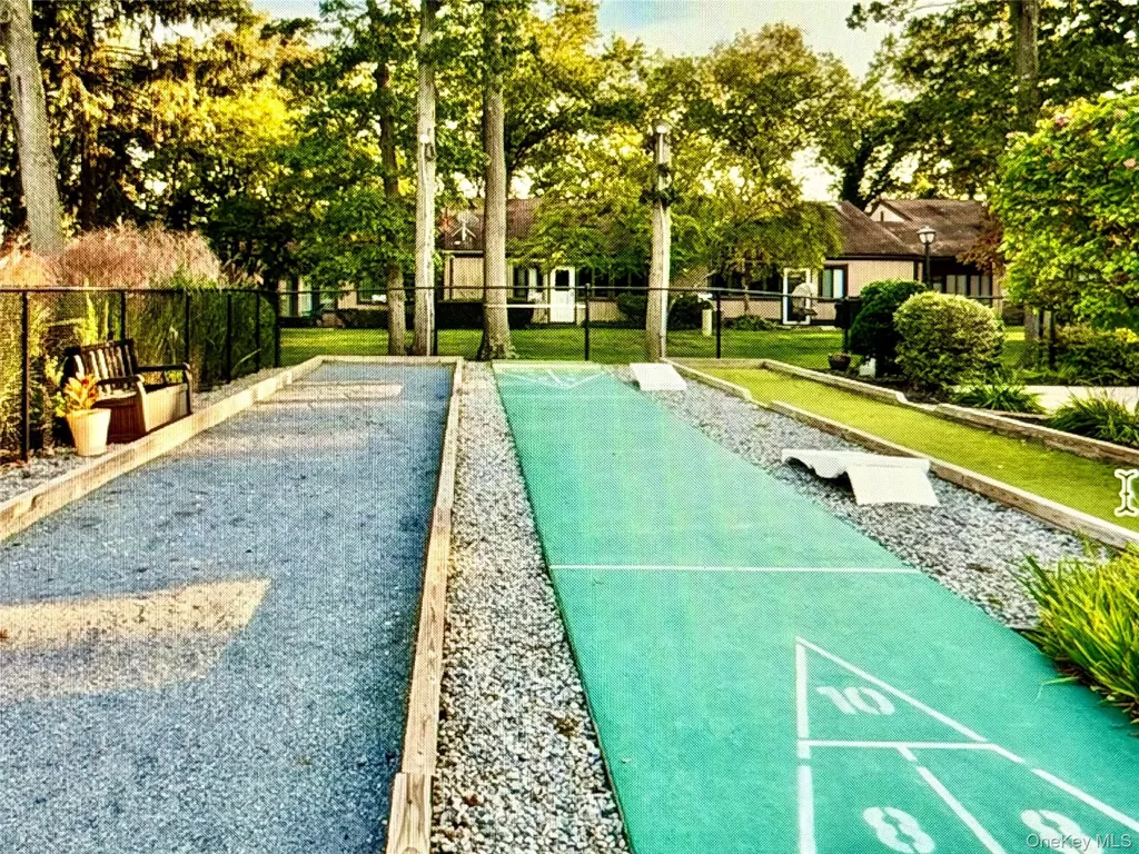 82 Strathmore Gate Drive Stony Brook NY 11790