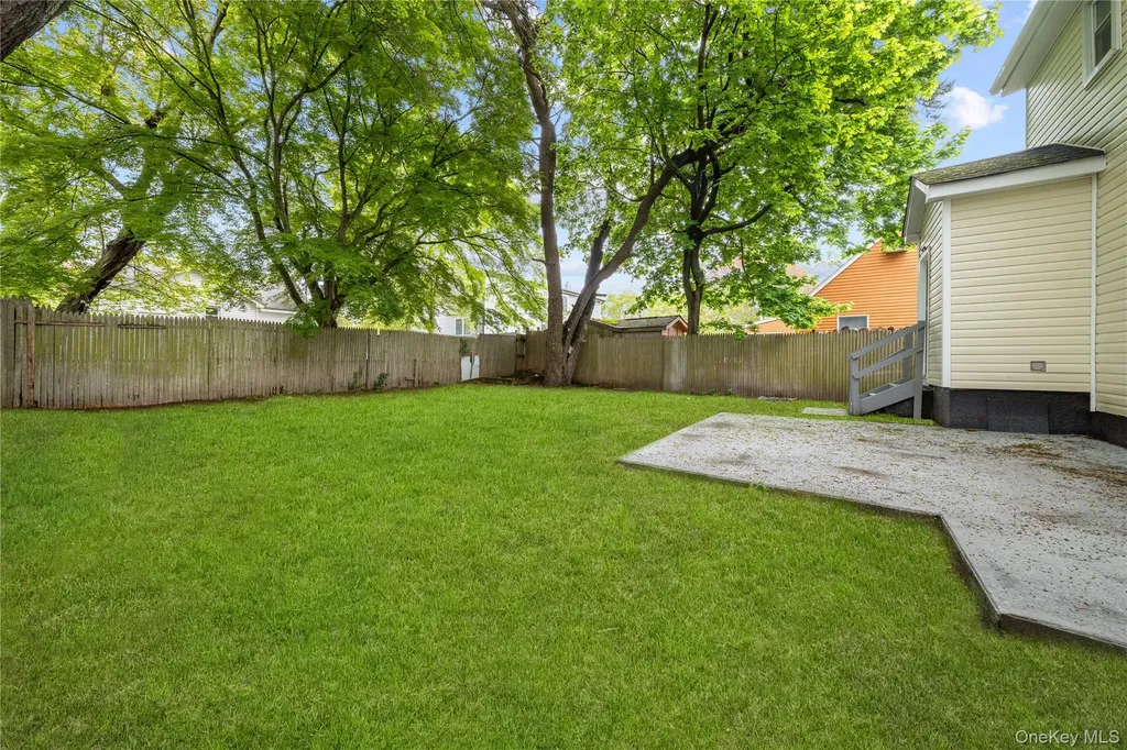 75 Cypress Drive Mastic Beach NY 11951