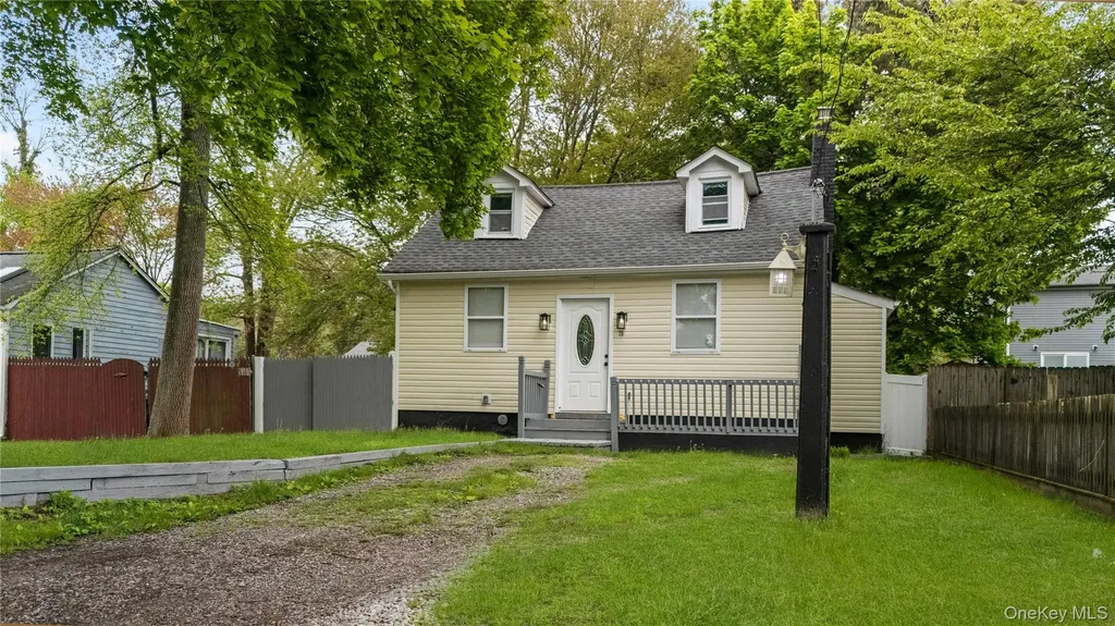 75 Cypress Drive Mastic Beach NY 11951