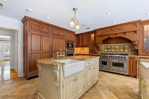 103 Pleasant Ridge Road Harrison NY 10528