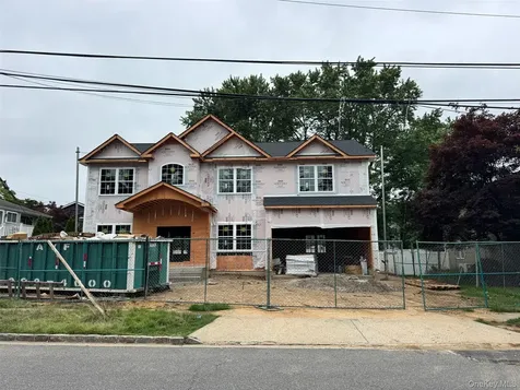 63 Church Street Syosset NY 11791