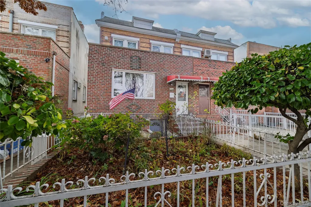 2060 64th Street Brooklyn NY 11204