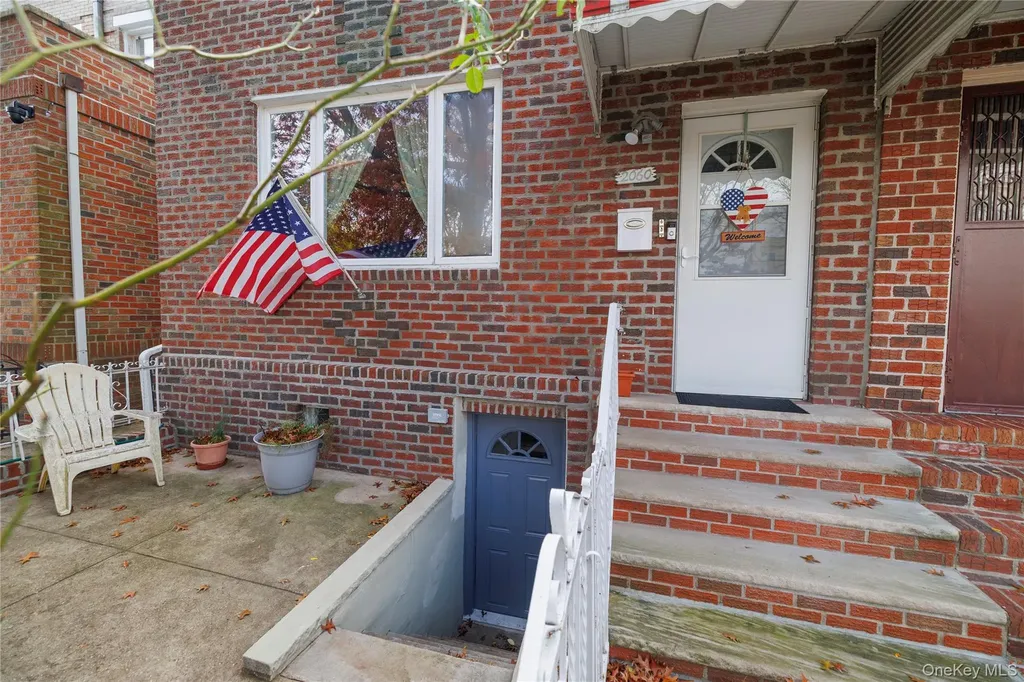 2060 64th Street Brooklyn NY 11204