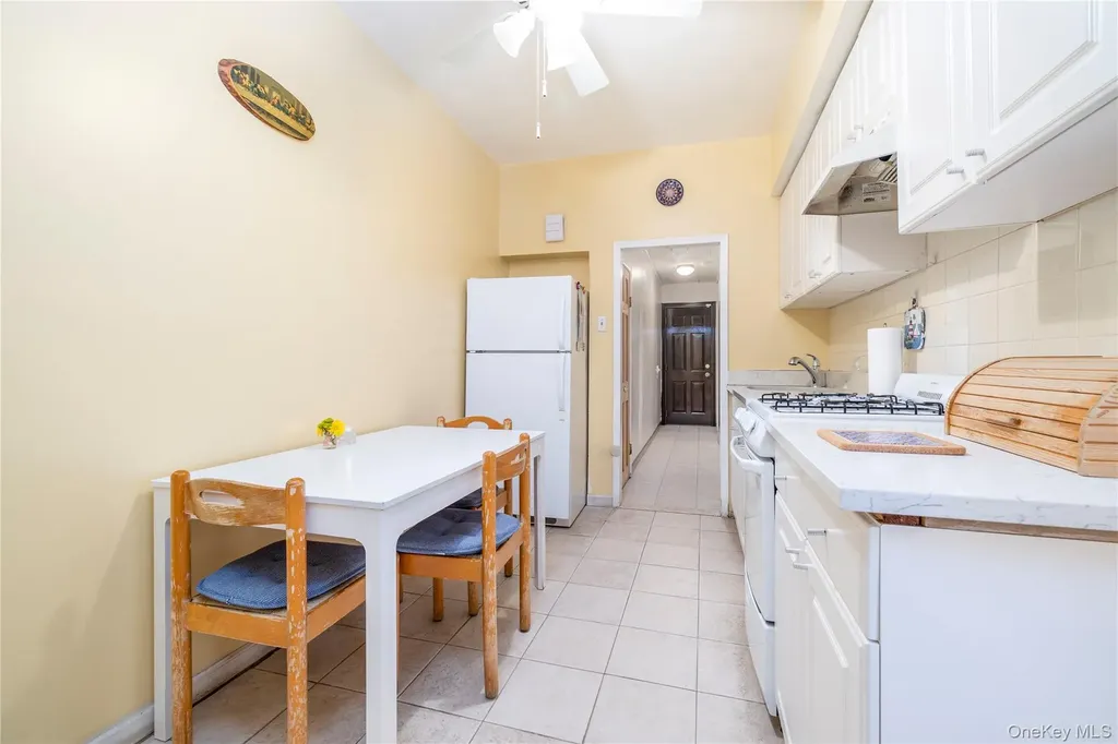 2060 64th Street Brooklyn NY 11204