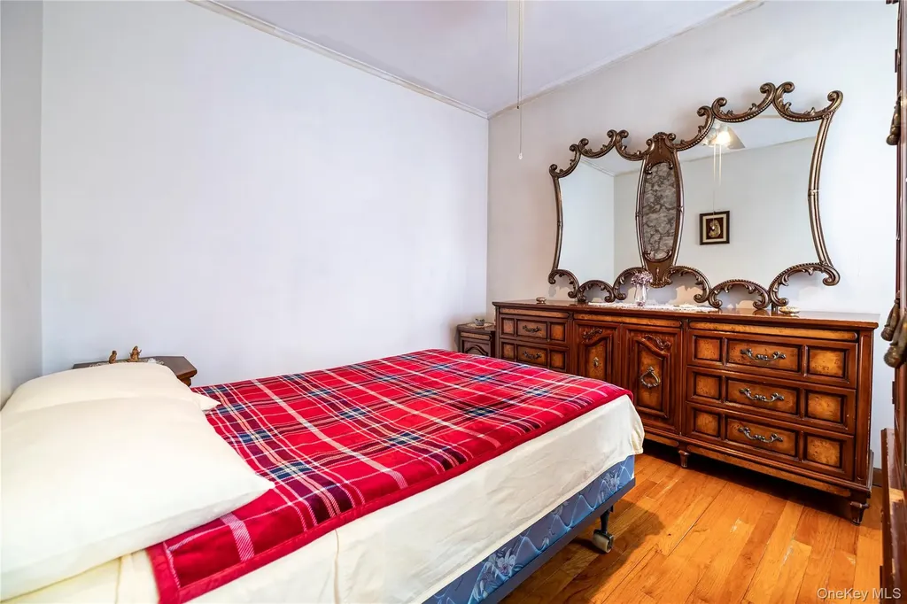 2060 64th Street Brooklyn NY 11204