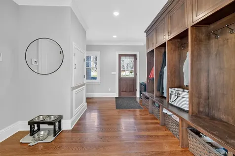 117 Chestnut Ridge Road Bedford NY 10549