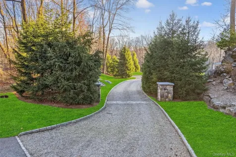 117 Chestnut Ridge Road Bedford NY 10549