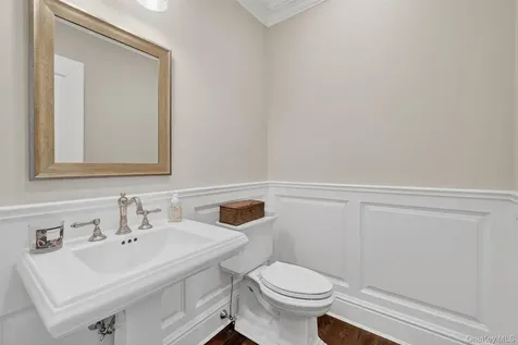 117 Chestnut Ridge Road Bedford NY 10549