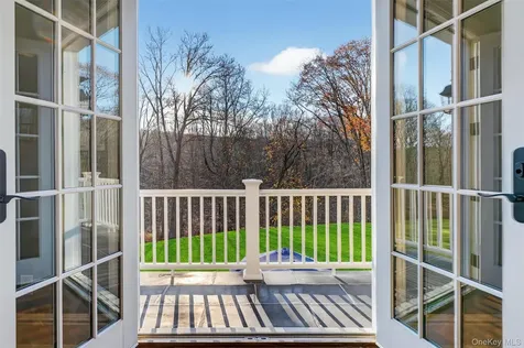 117 Chestnut Ridge Road Bedford NY 10549