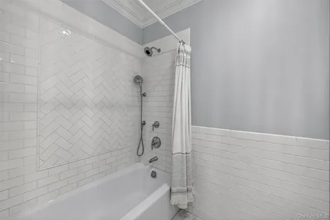 117 Chestnut Ridge Road Bedford NY 10549