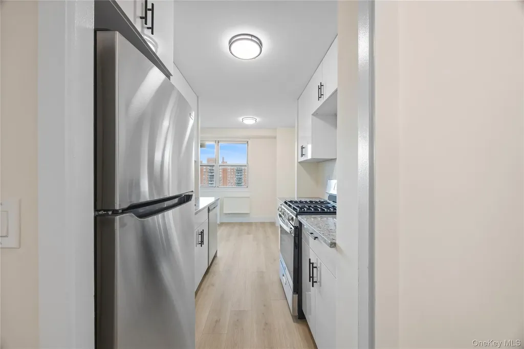 825 Morrison Avenue Bronx NY 10473