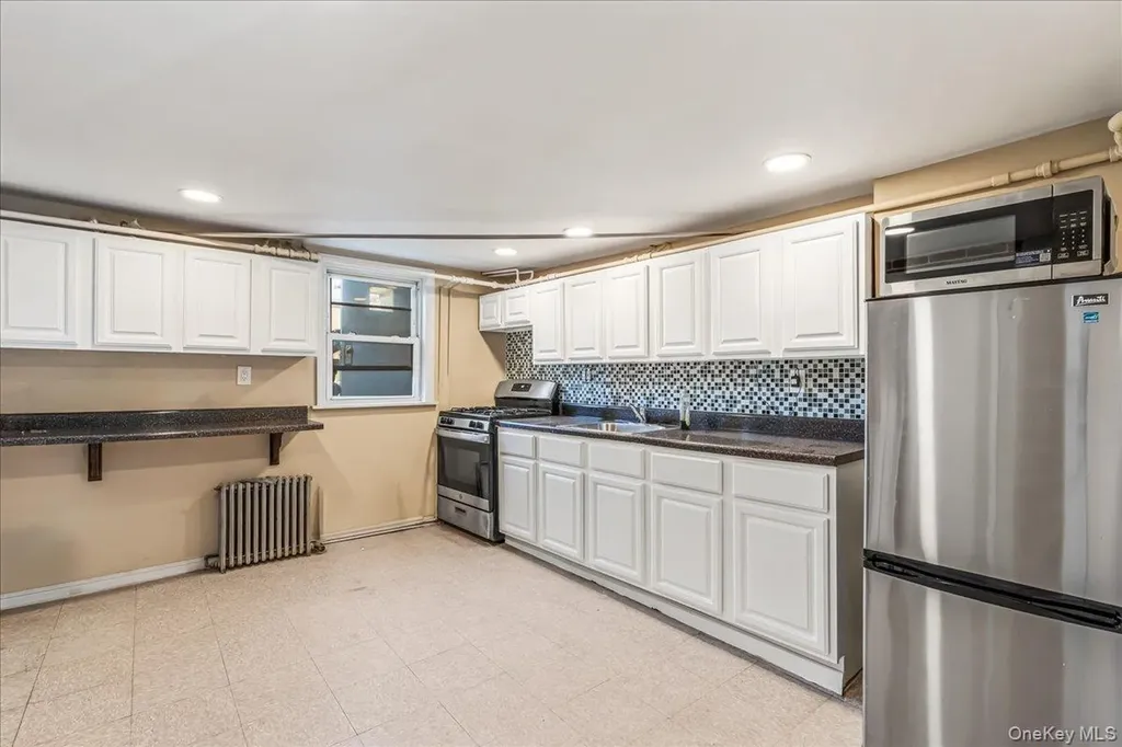5739 57th Road Maspeth NY 11378