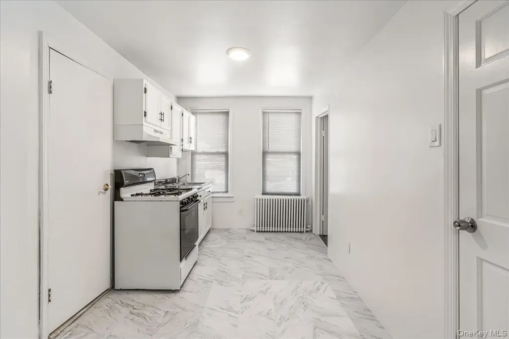 5739 57th Road Maspeth NY 11378