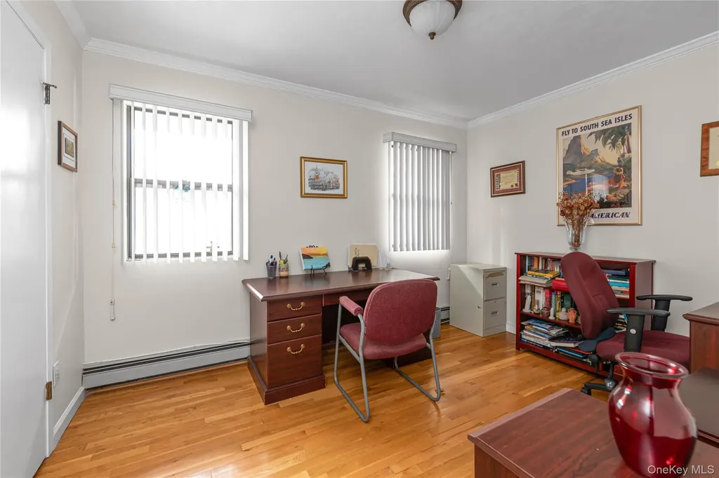 2T Coolidge Avenue Glen Head NY 11545
