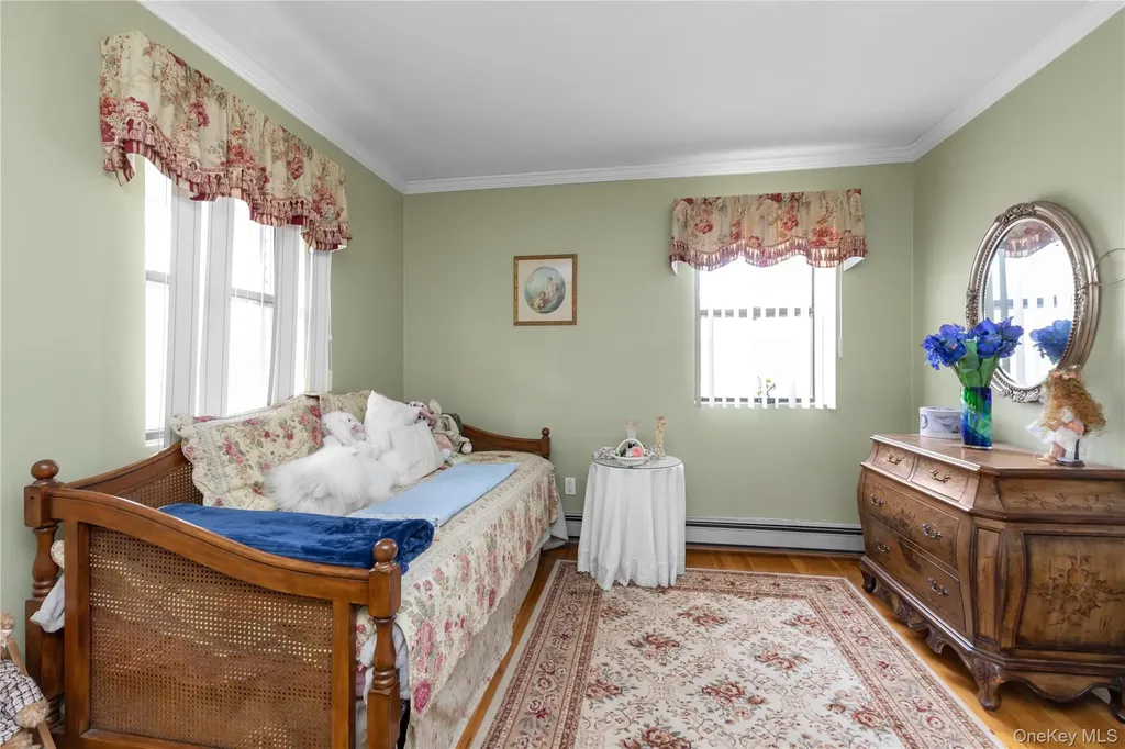 2T Coolidge Avenue Glen Head NY 11545