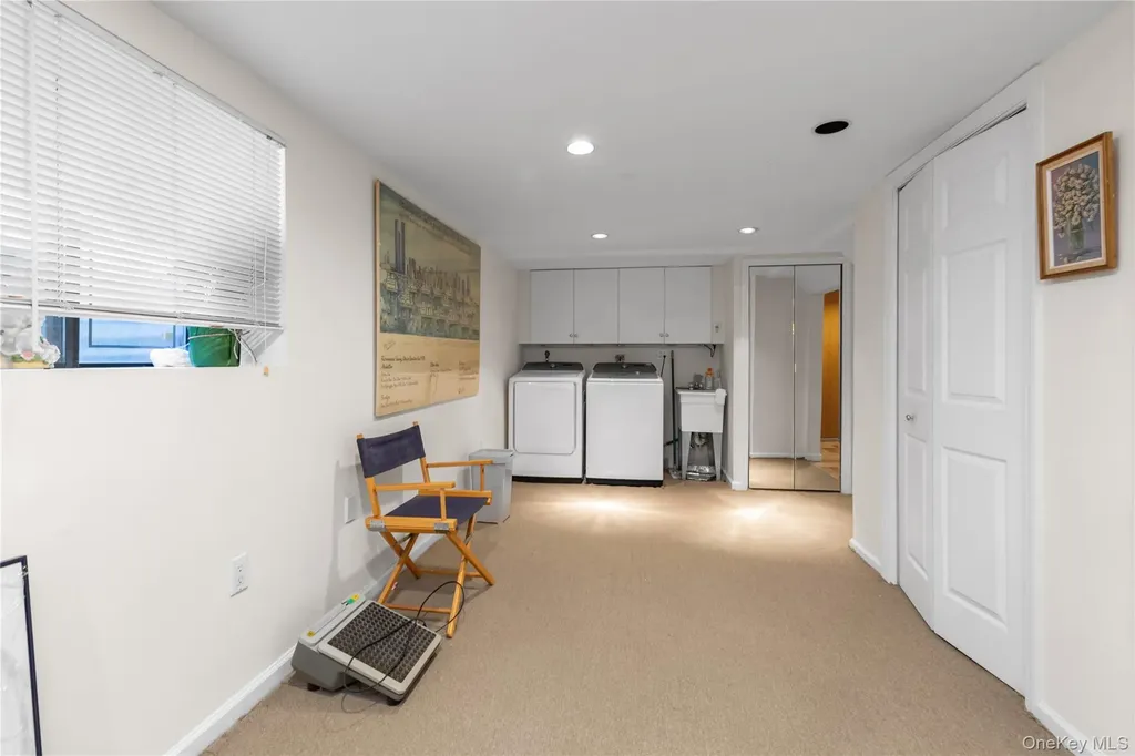 2T Coolidge Avenue Glen Head NY 11545