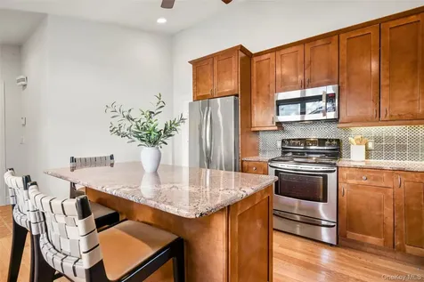 103 Old White Plains Road Tarrytown NY 10591