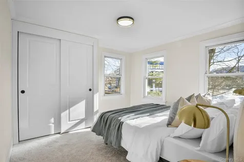 103 Old White Plains Road Tarrytown NY 10591