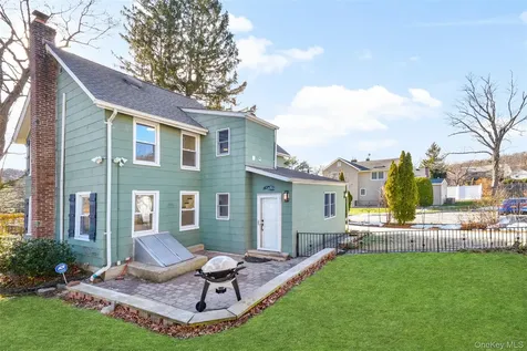 103 Old White Plains Road Tarrytown NY 10591