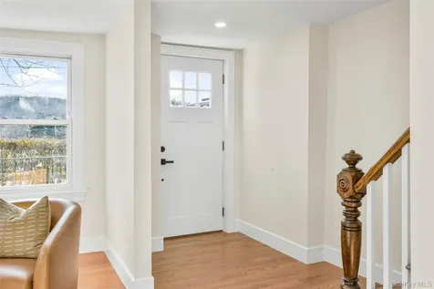 103 Old White Plains Road Tarrytown NY 10591