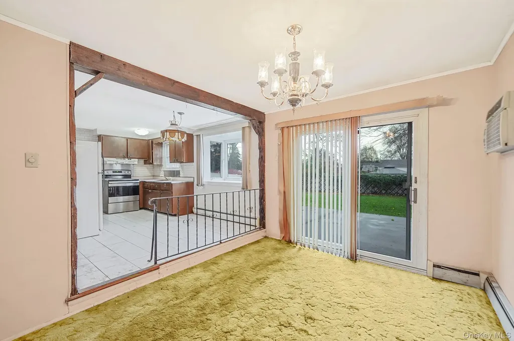98 Rose Place Selden NY 11784