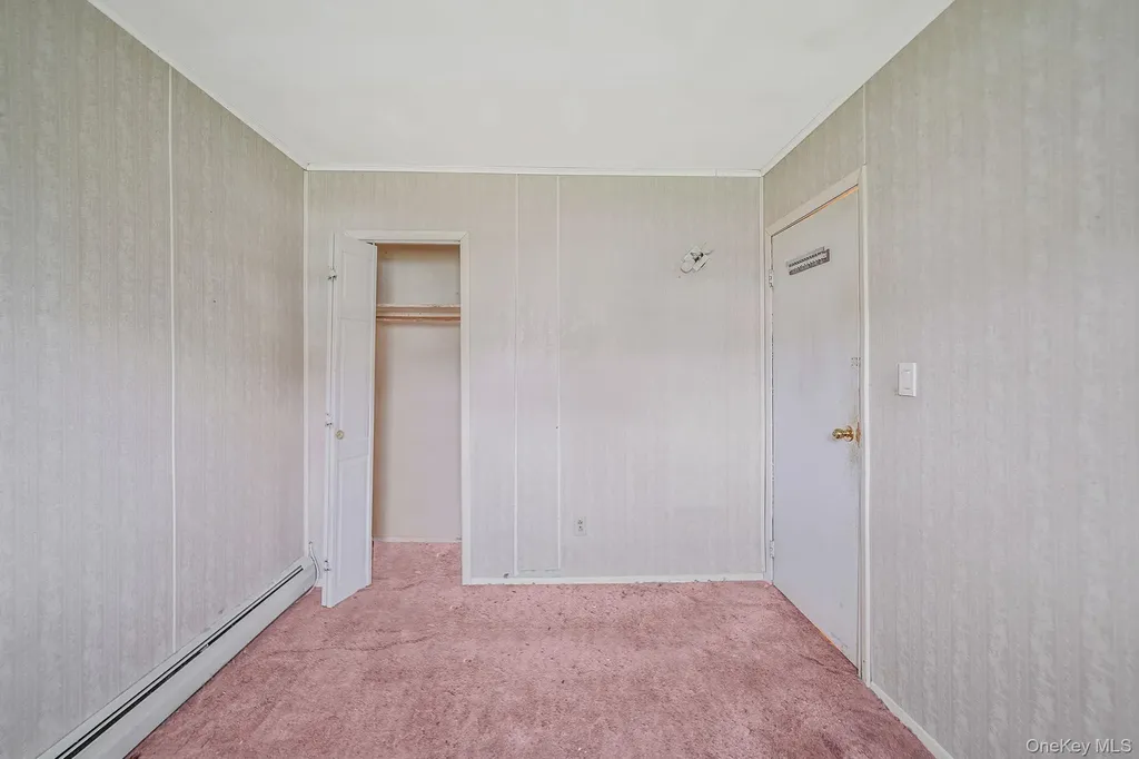 98 Rose Place Selden NY 11784