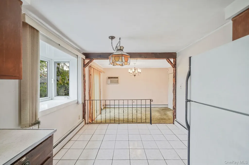 98 Rose Place Selden NY 11784
