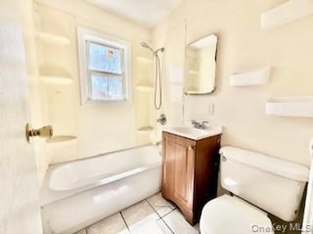 106 Eleanor Avenue Mastic NY 11950